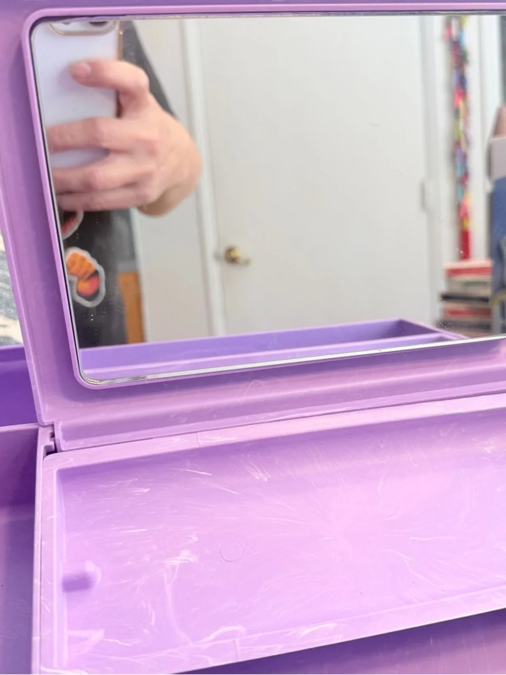 Caboodles Purple Plastic Cosmetic Box with Colorful Geometric Logo 90s